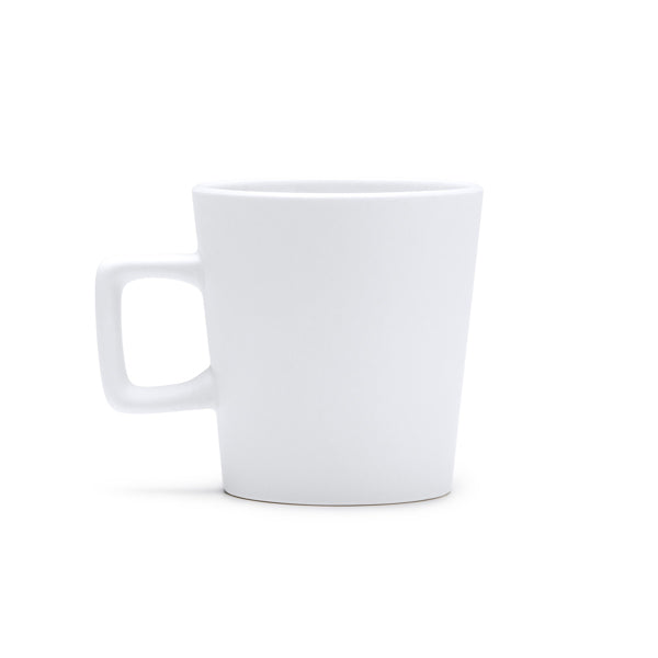 Our matte finish ceramic mug with square handle is the perfect combination of elegance and functionality.