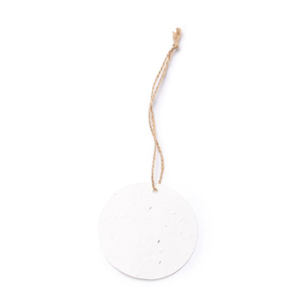 Os enfeites de natal feitos com papel reciclado e degradável com sementes são uma opção ecológica e charmosa para decorar a árvore de natal