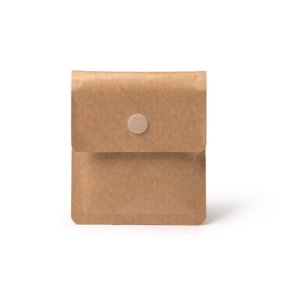 Ashtray made of recycled paper with a fire-retardant aluminum lining